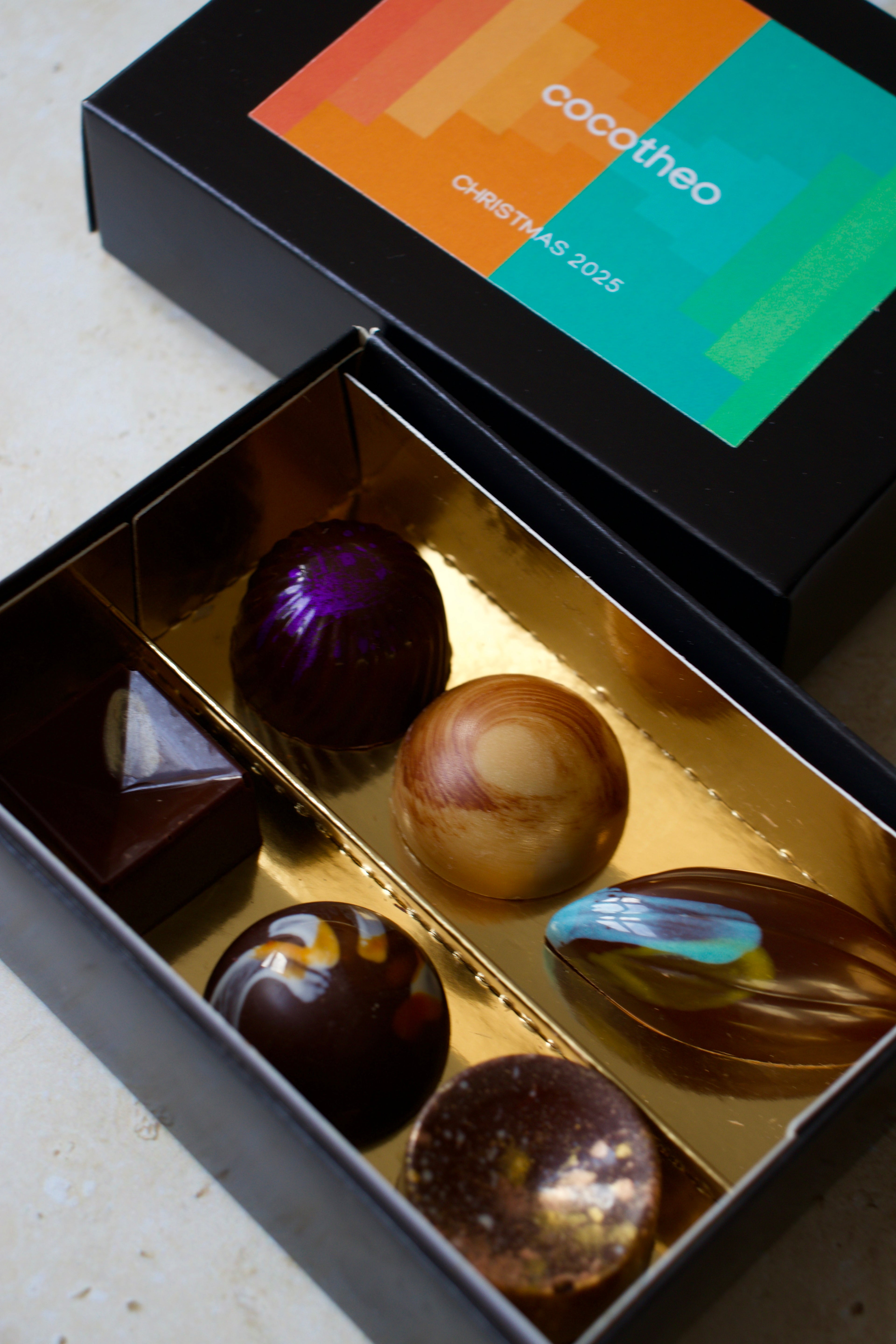 Cocotheo Christmas 2025, Tray of 6 caramels